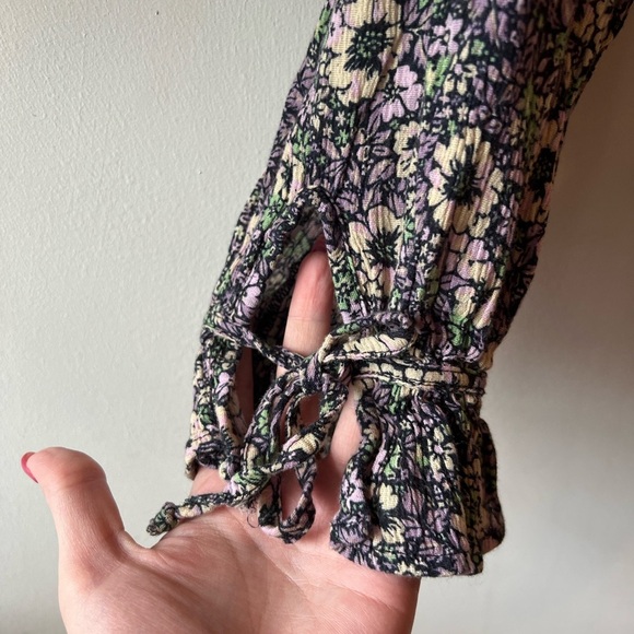 Chaps Floral Cotton Blend Tie Sleeve Long Sleeve Top M - Picture 2 of 11